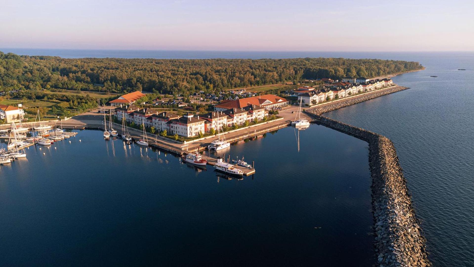 Beech Resort Boltenhagen Bagian luar foto